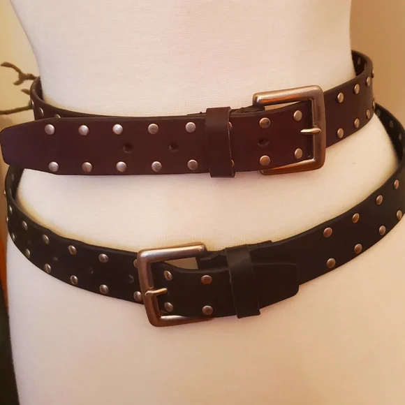 Brown STUDDED LEATHER BELT - EUC Vintage? Ralph Lauren? Brown Studded Leather Belt Unisex  main image 2
